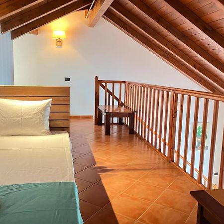 Time Out Patio Antigo Apartment ซังตามาเรีย ภายนอก รูปภาพ